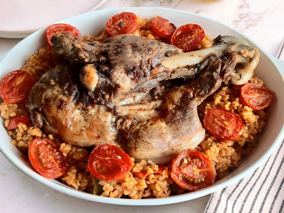 Bulgur Pilavı Yatağında Kuzu But tarifi