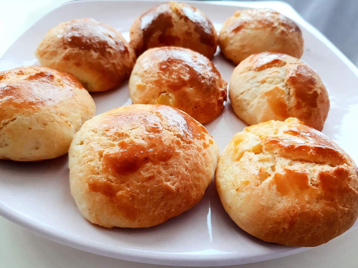 Ispanaklı Peynirli Poğaça tarifi