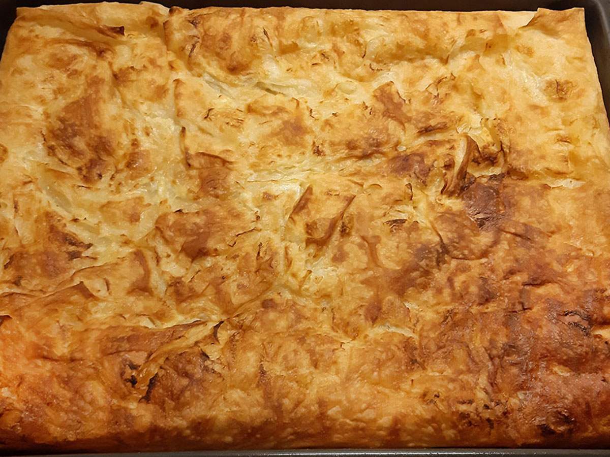 Kabaklı Tepsi Böreği tarifi