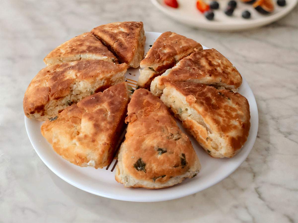 Kahvaltılık Tava Böreği tarifi