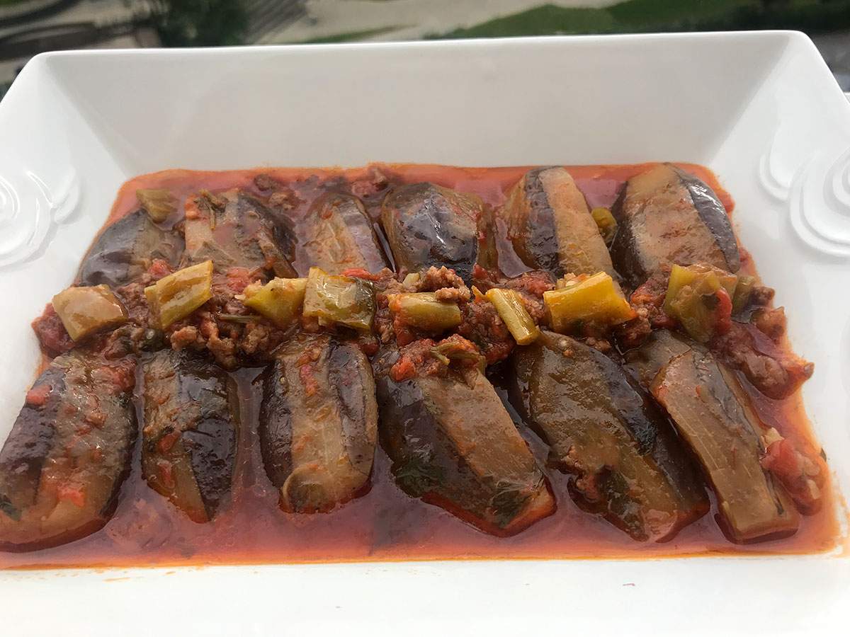 Kıymalı Bebek Patlıcan Yemeği tarifi