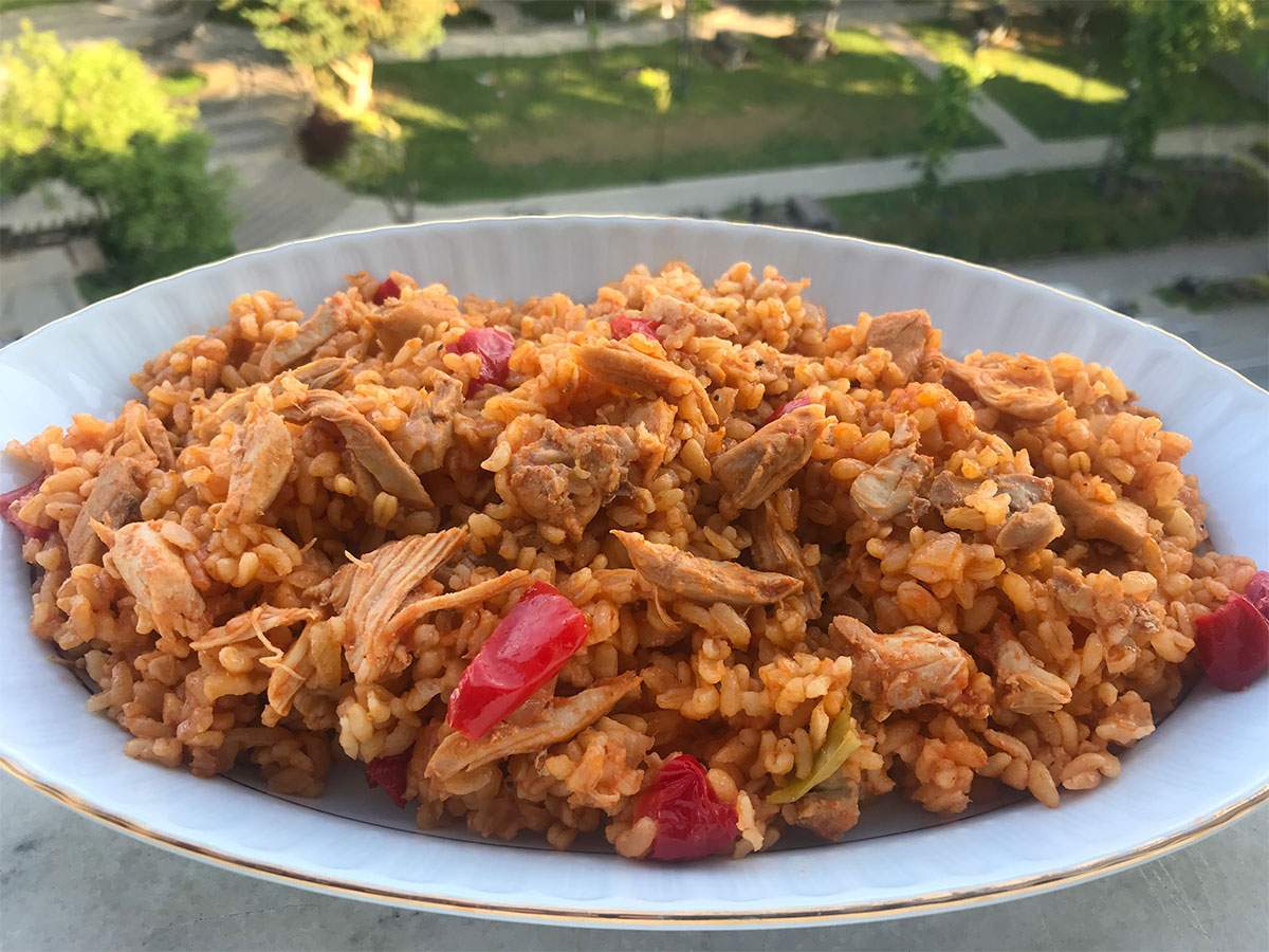 Tavuklu Bulgur Pilavı tarifi