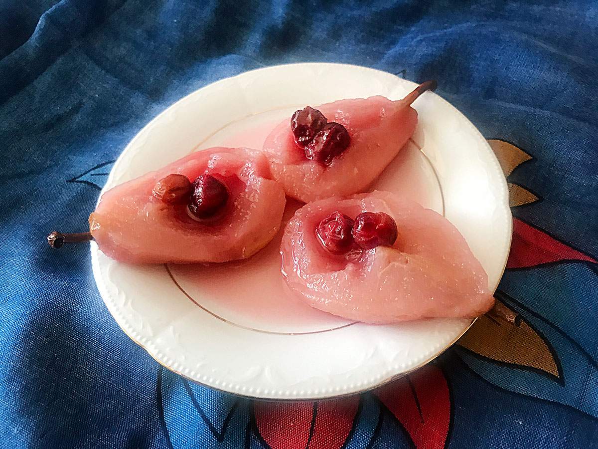 Vişneli Armut Tatlısı tarifi