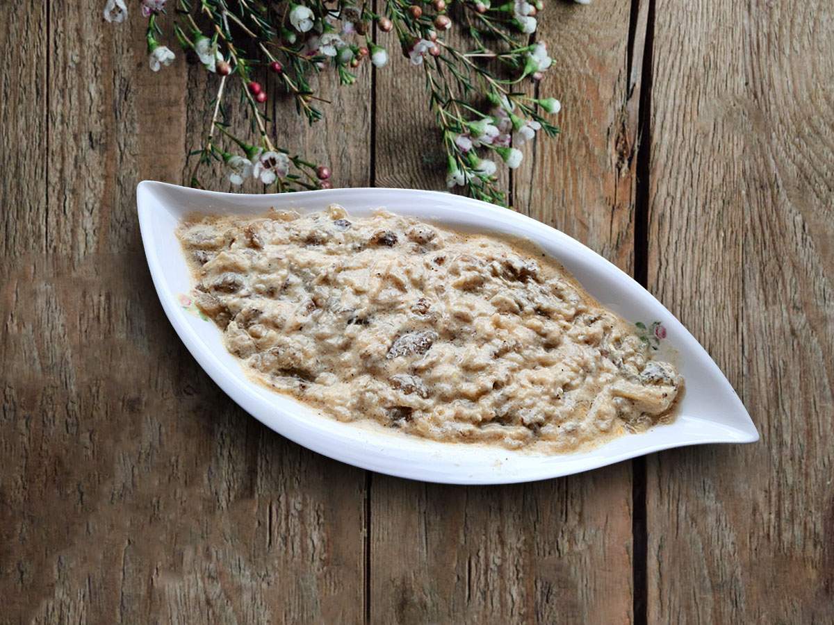 Yoğurt ve Hardal Soslu Patlıcan Salatası tarifi