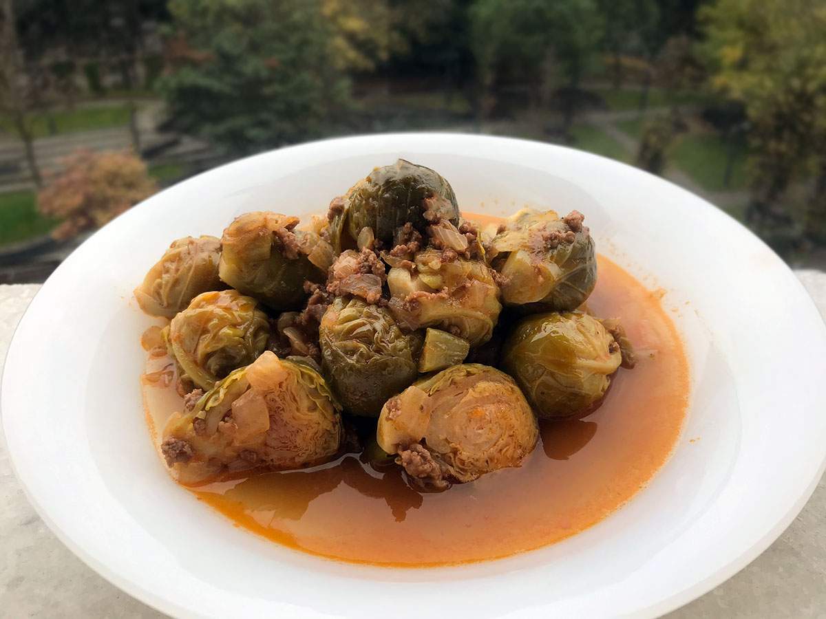Kıymalı Brüksel Lahanası Yemeği tarifi