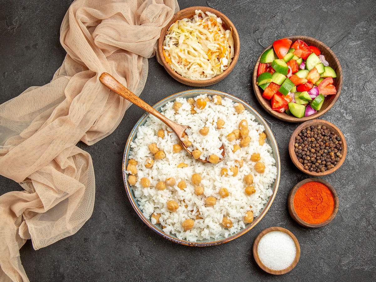 Chickpea Pilaf (Nohutlu Pilav) recipe