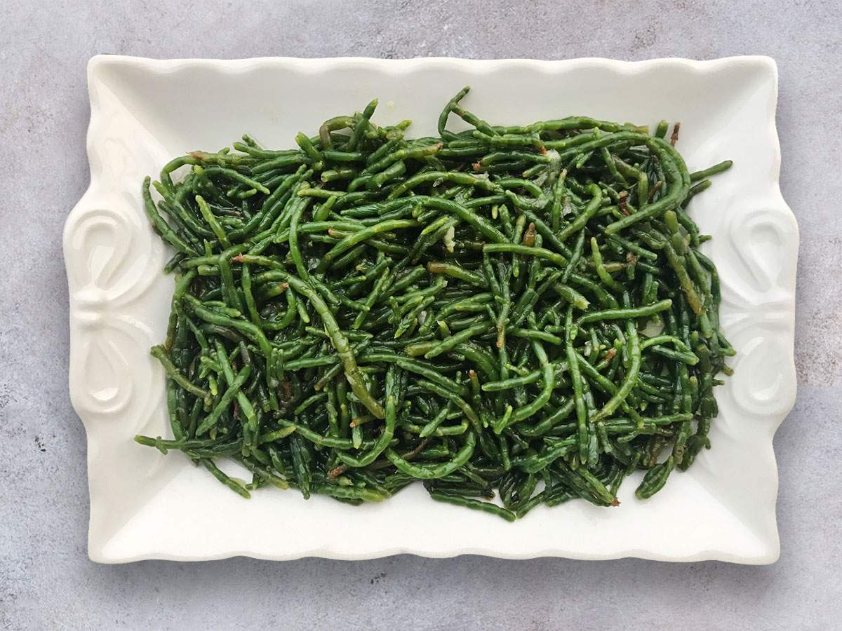 Deniz Börülcesi Salatası Tarifi - Zeytinyağlı, Sarımsaklı Ege Mezesi tarifi