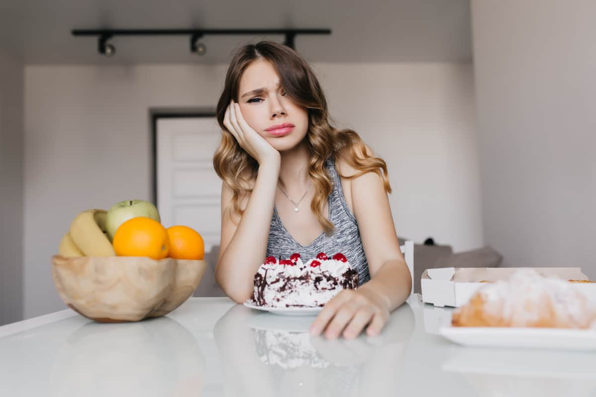 What Is Stress Eating? Why Do We Eat More When We're Stressed?