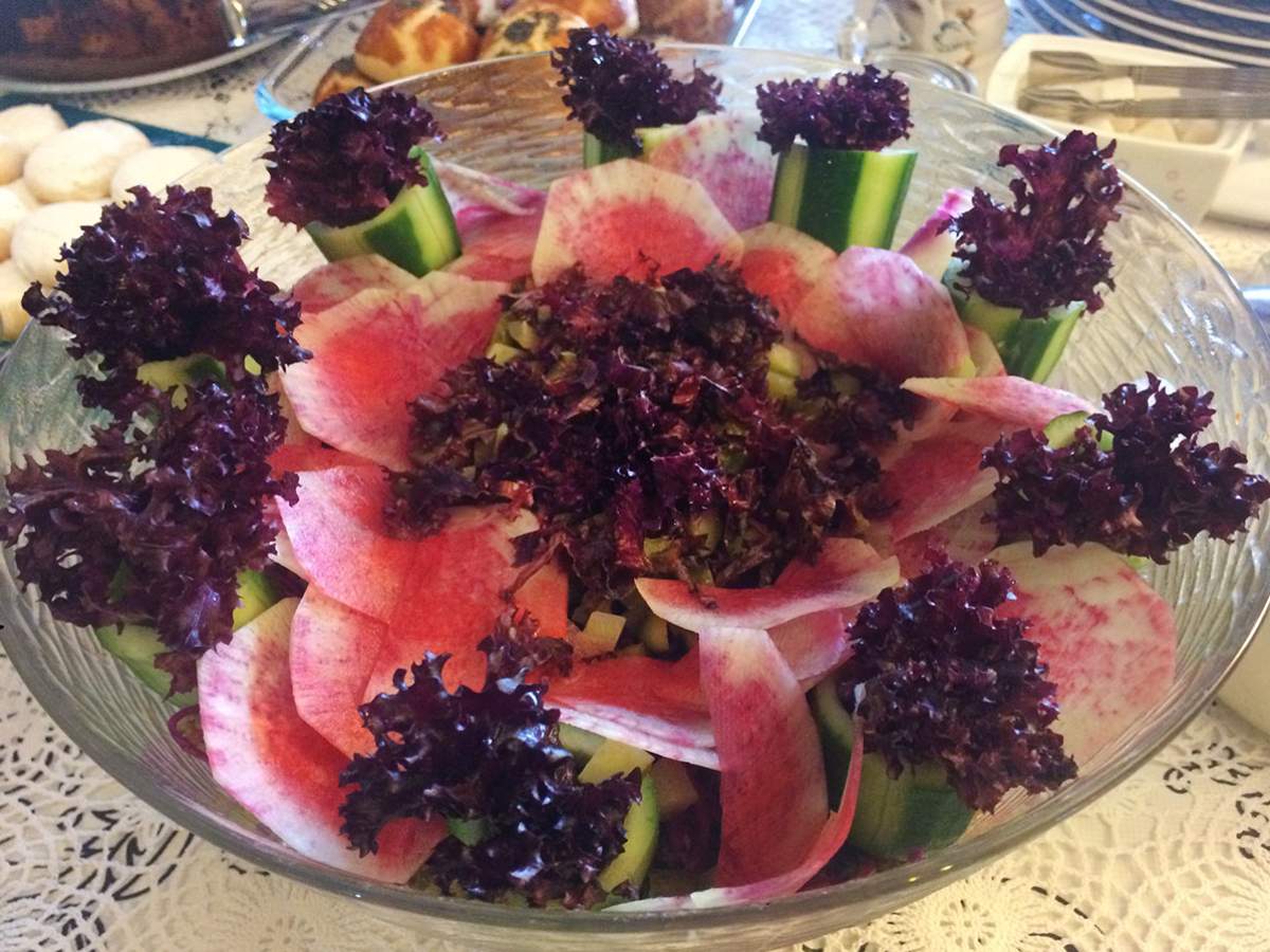 Kırmızı Turplu Patates Salatası tarifi