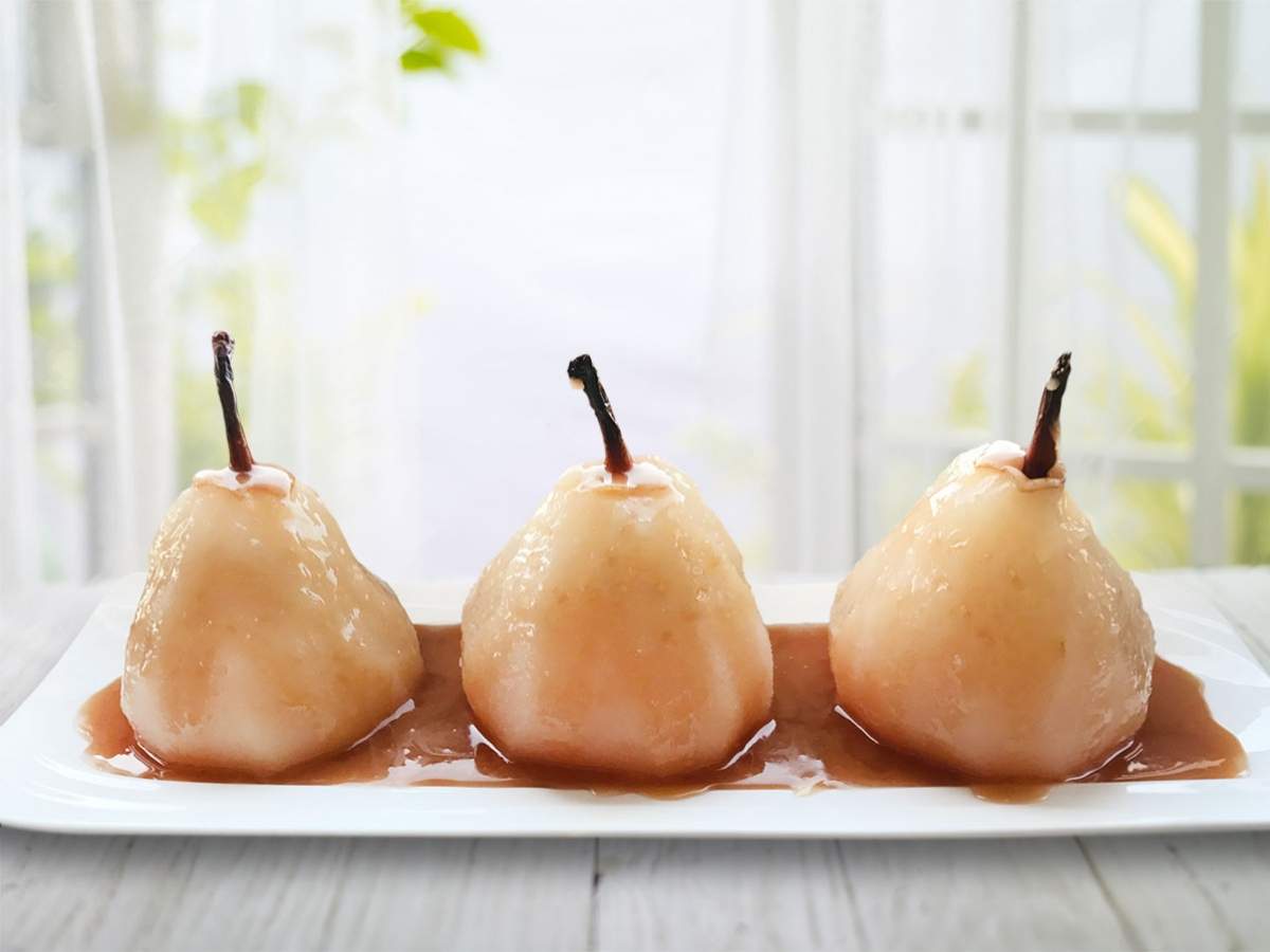 Pear Dessert with Caramel Sauce (Armut Tatlısı) recipe