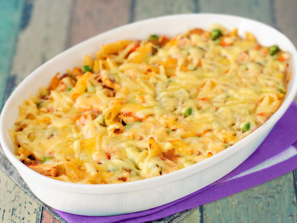 Bezelyeli Makarna Graten tarifi