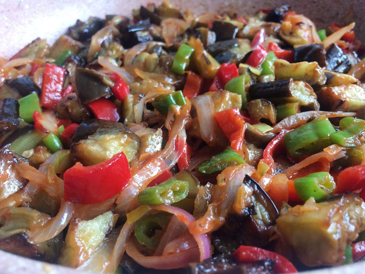 Biberli Patlıcan Kavurma tarifi