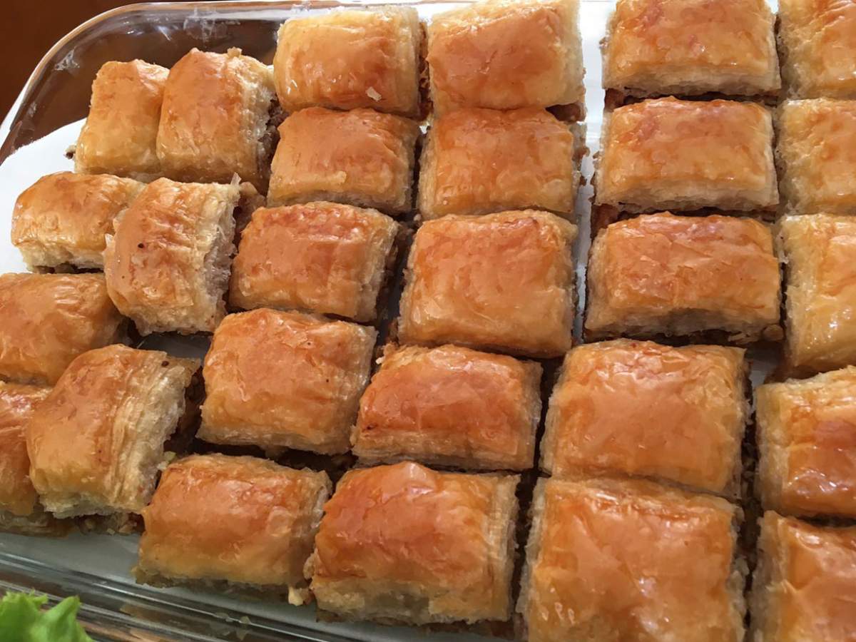 Cevizli Fındıklı Baklava tarifi