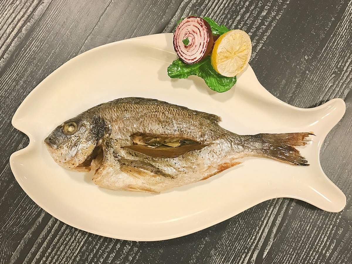 Defne Yapraklı Çupra tarifi