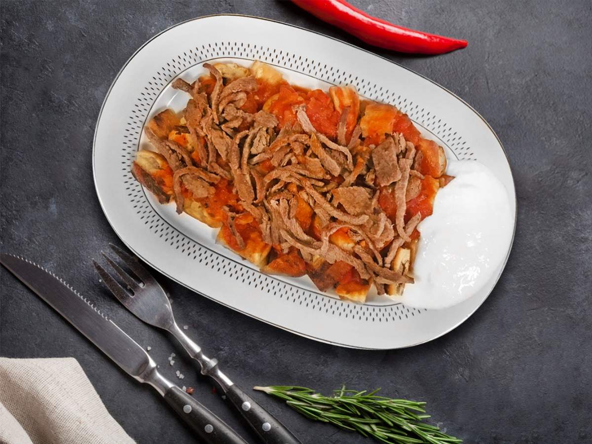 Evde İskender Kebap - Lokanta Usulü tarifi