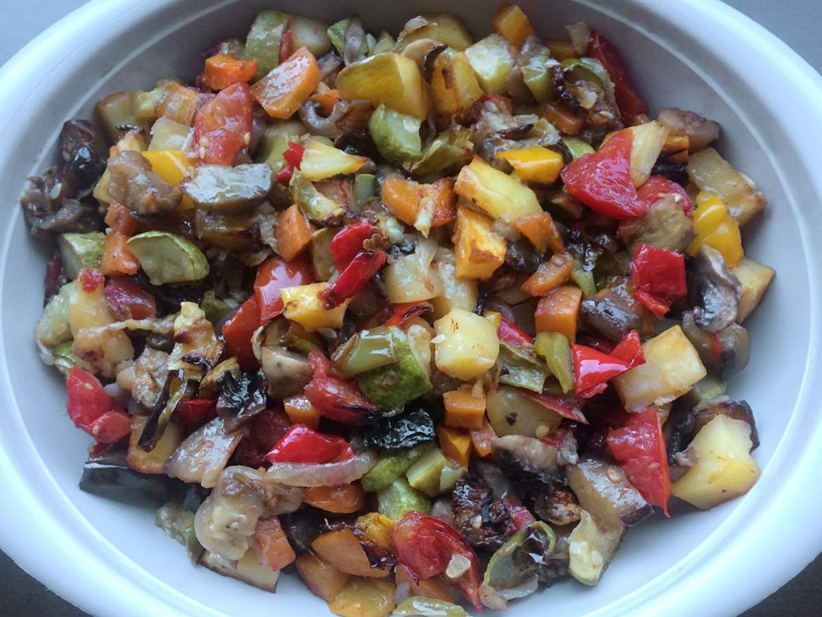 Fırında Soğanlı Karışık Kızartma tarifi