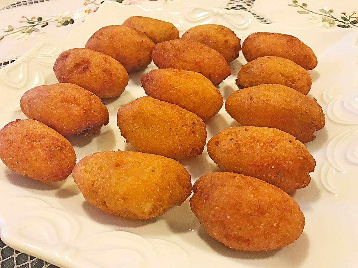 İçli Köfte - Asla Çatlamayan Tam Ölçülü tarifi