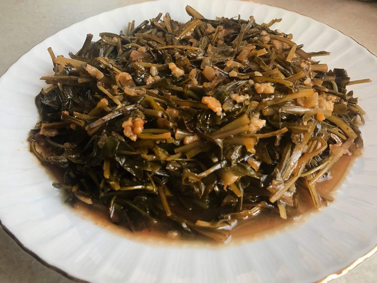 Karahindiba Yemeği tarifi