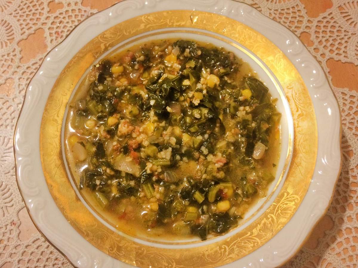 Kıymalı Kara Lahana Yemeği tarifi