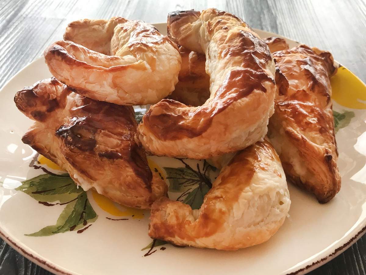 Kolay Ay Böreği recipe