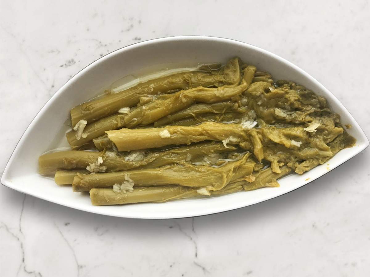 Kuşkonmaz Salatası tarifi