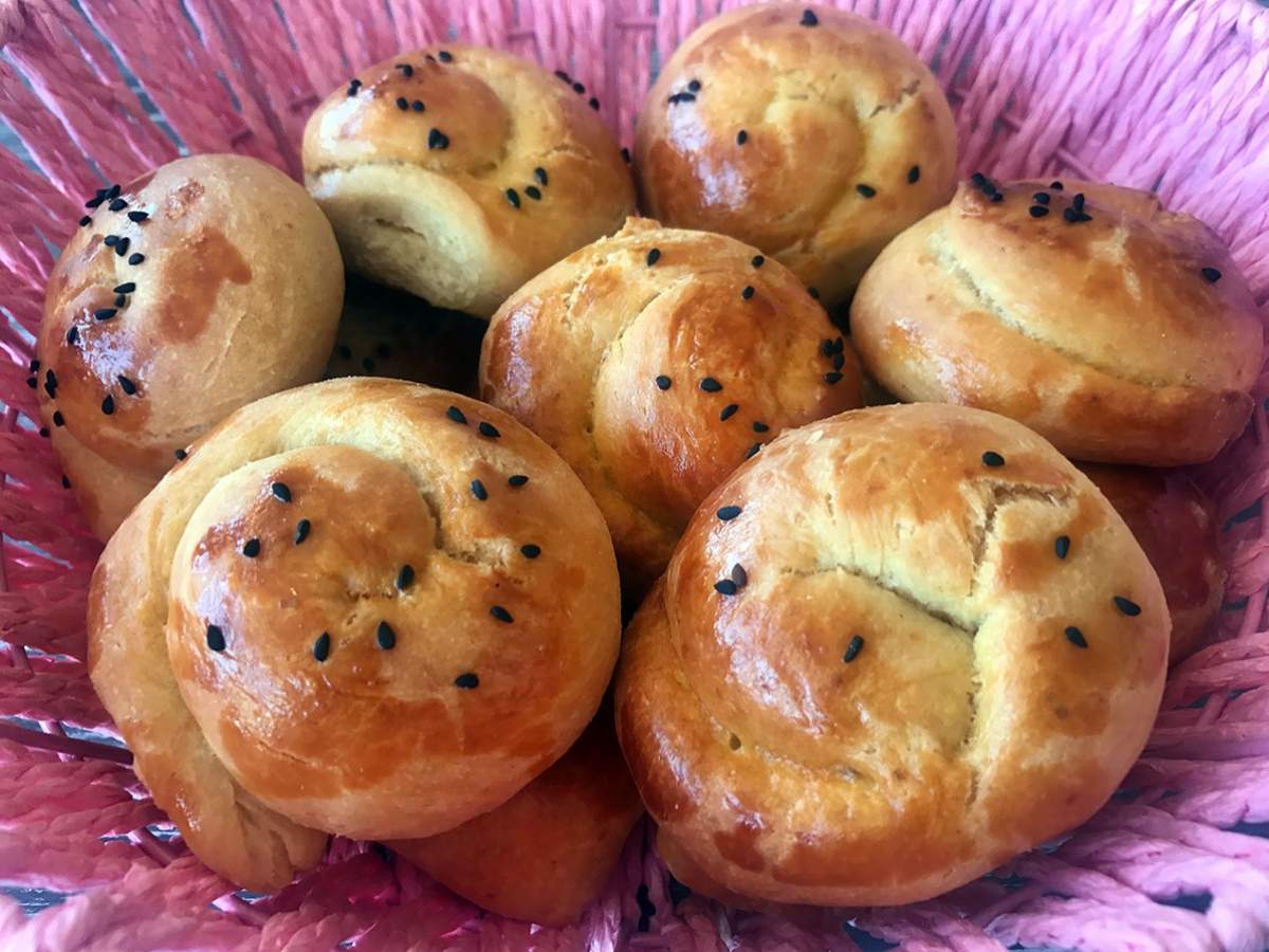 Mayalı Gül Poğaça tarifi