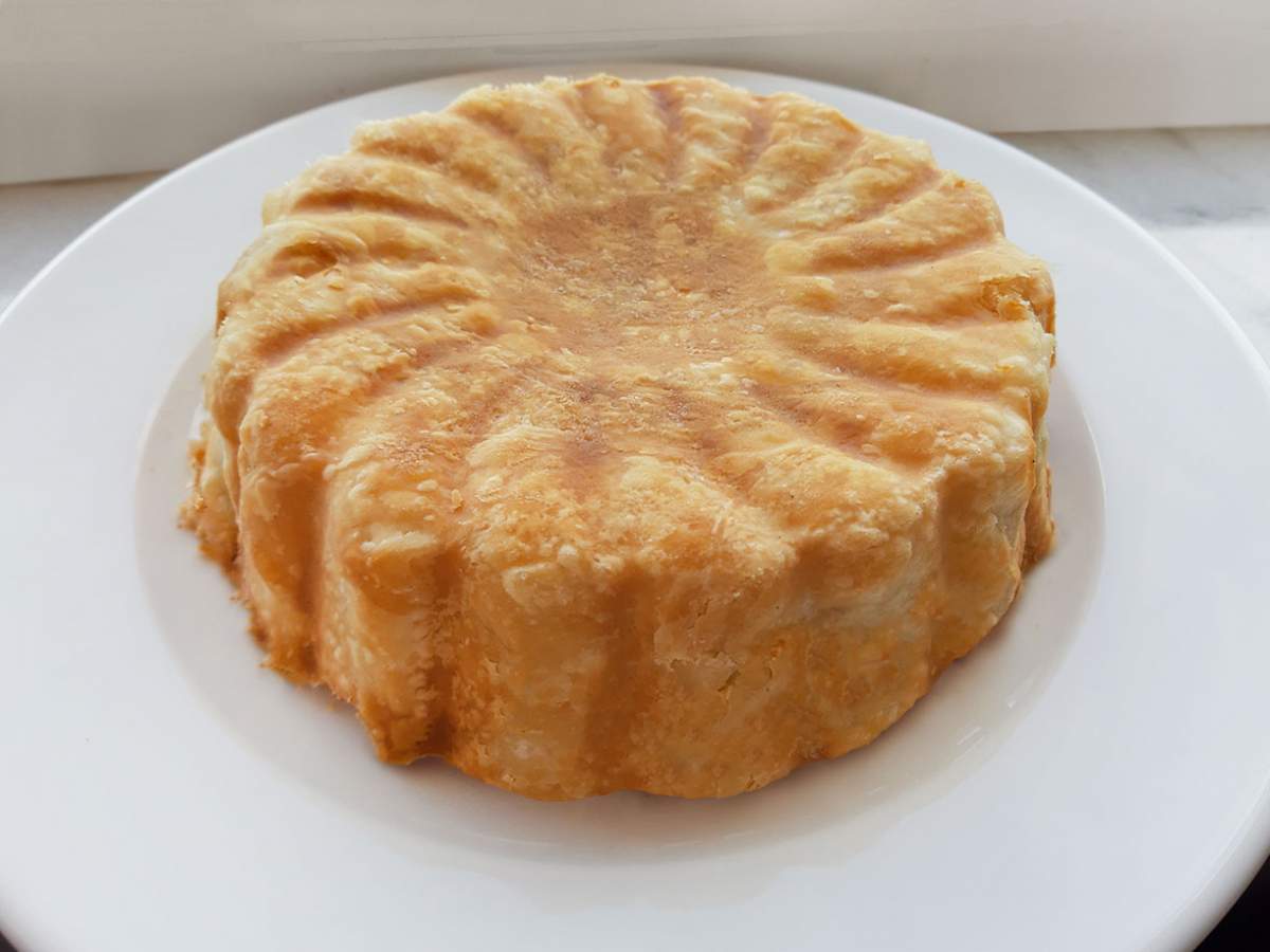 Milföyden Kek Börek tarifi