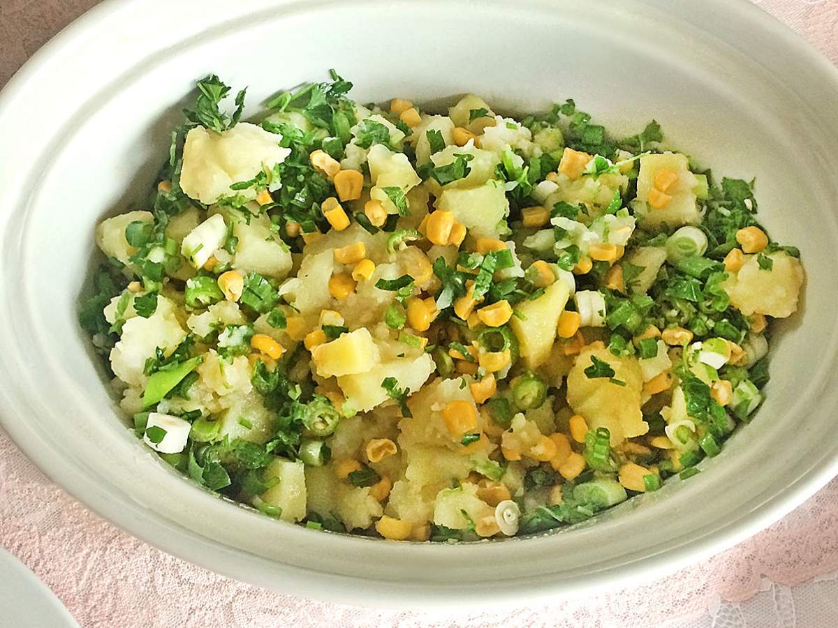 Mısırlı Patates Salatası tarifi