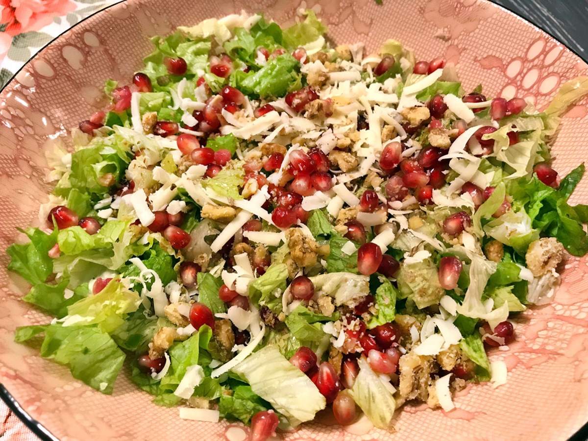 Narlı Salata tarifi