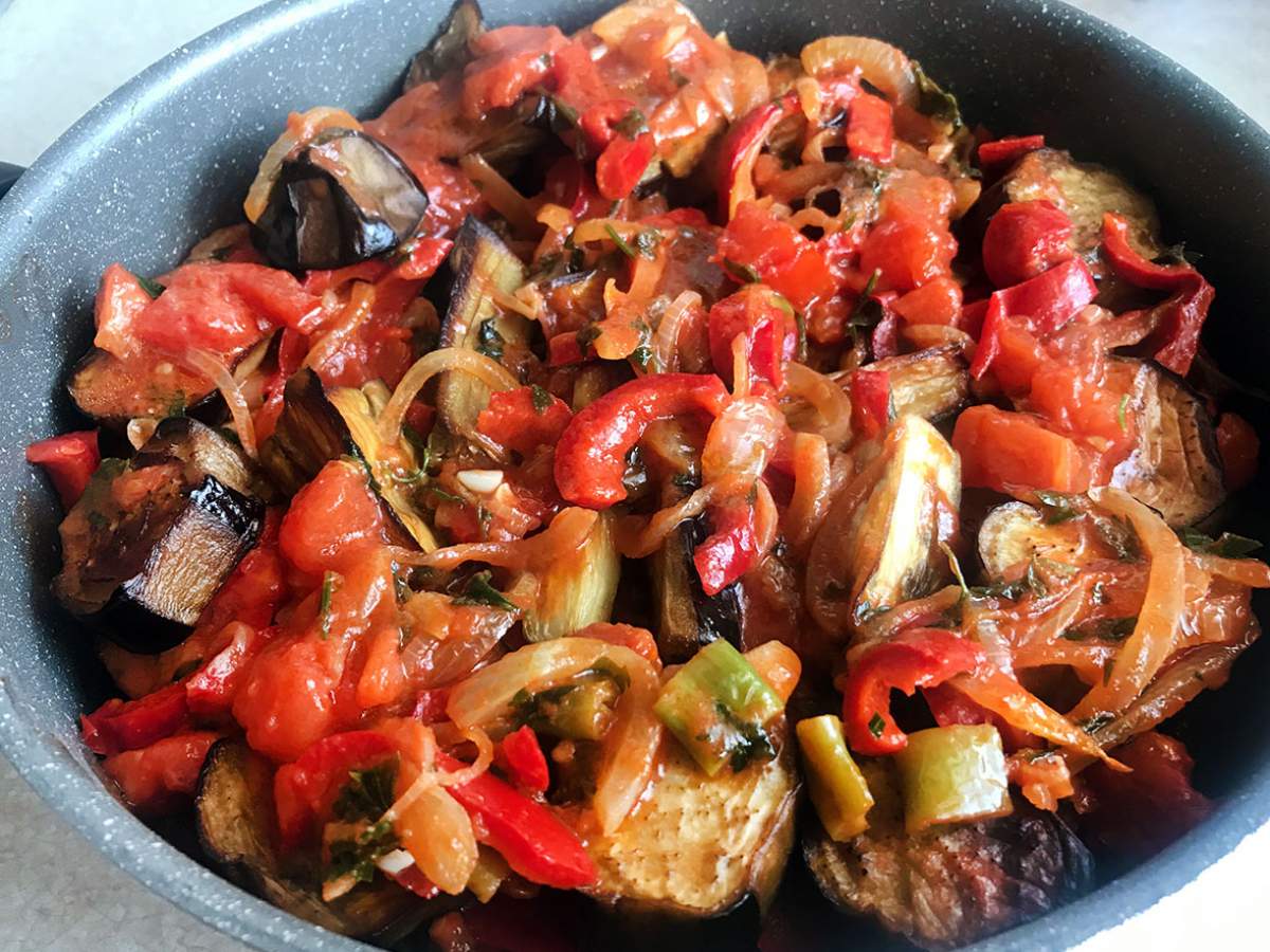 Osmanlı Usulü İmam Bayıldı tarifi