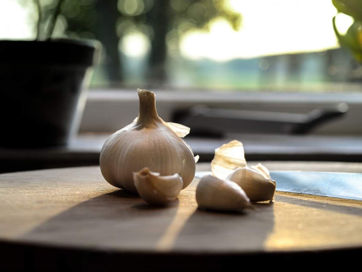What Happens to Our Body After Eating Garlic?