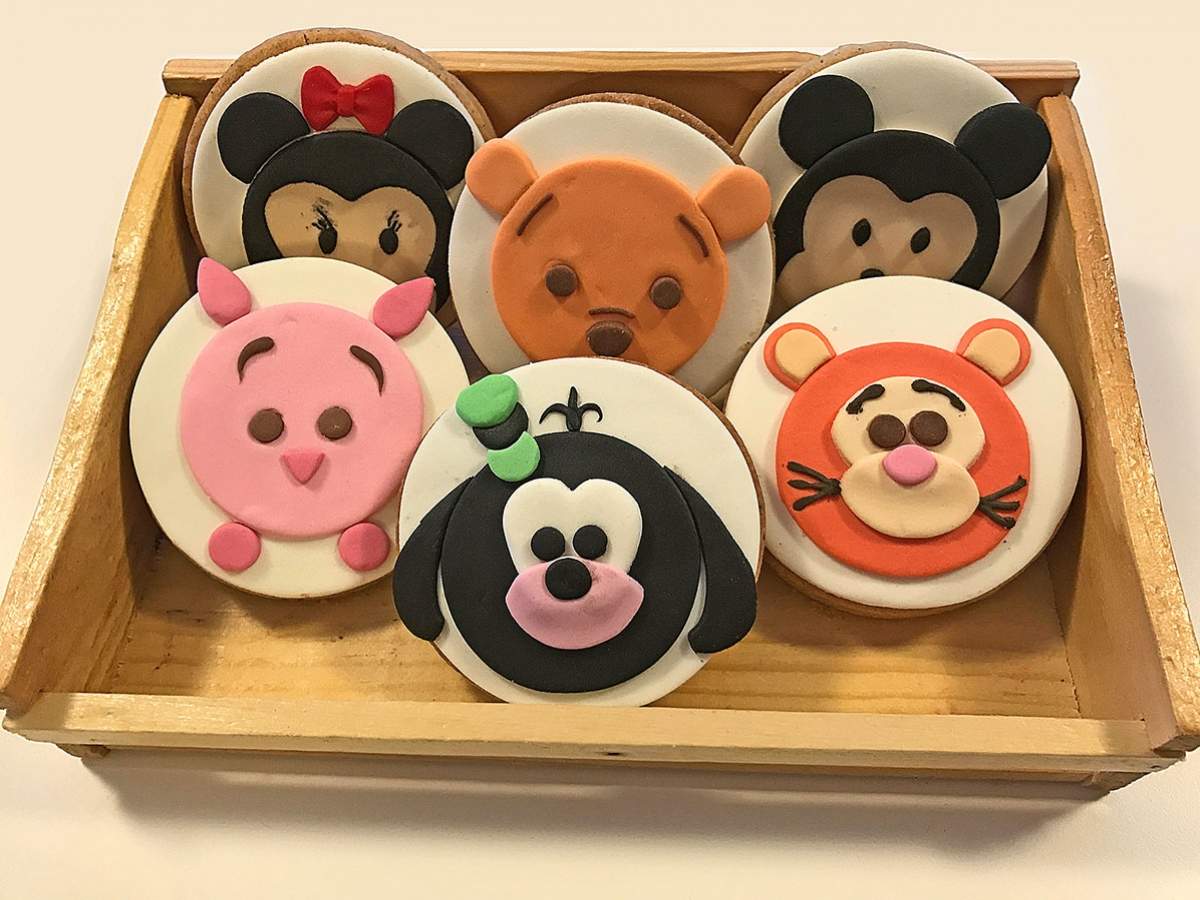 Sugar Cookie with Fondant Decoration recipe