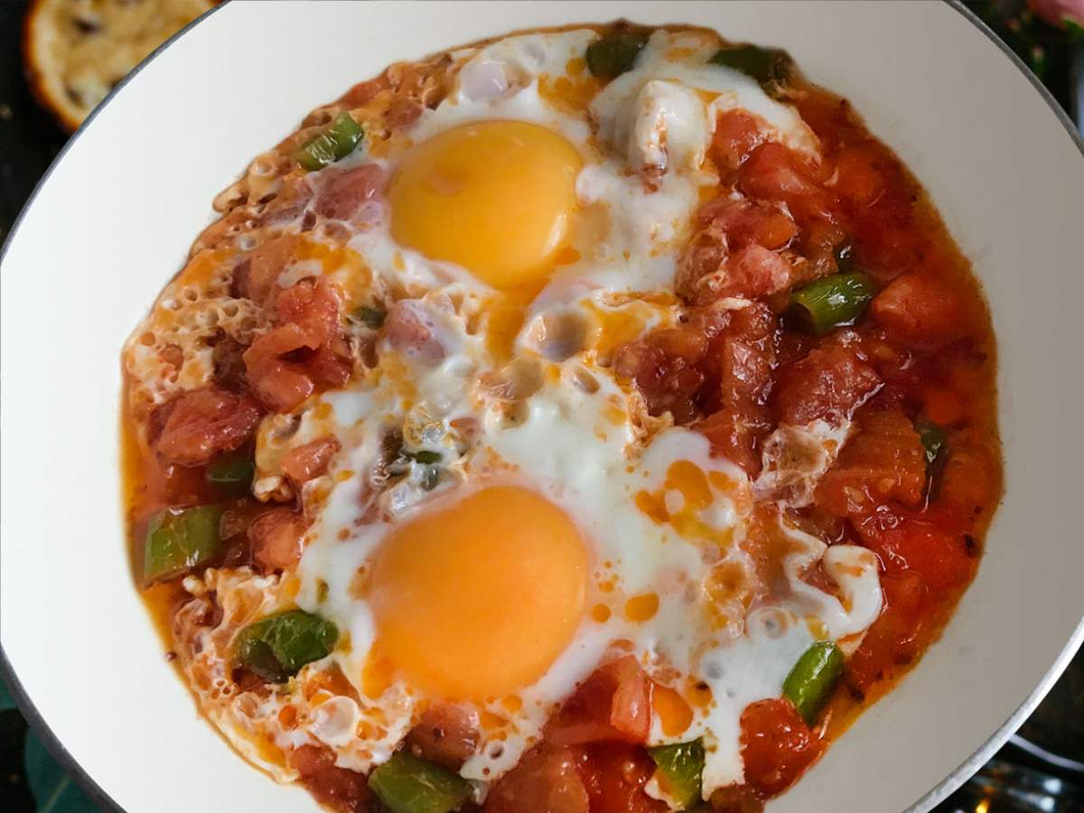Soğanlı Menemen tarifi