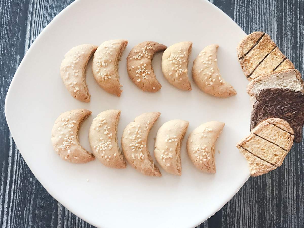 Susamlı Un Kurabiyesi tarifi