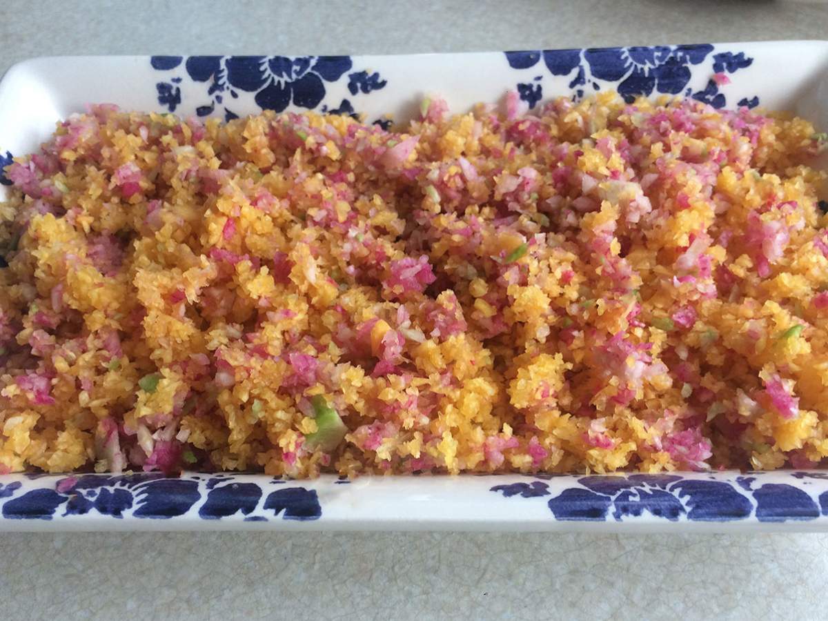 Turplu Sarı Havuç Salatası tarifi