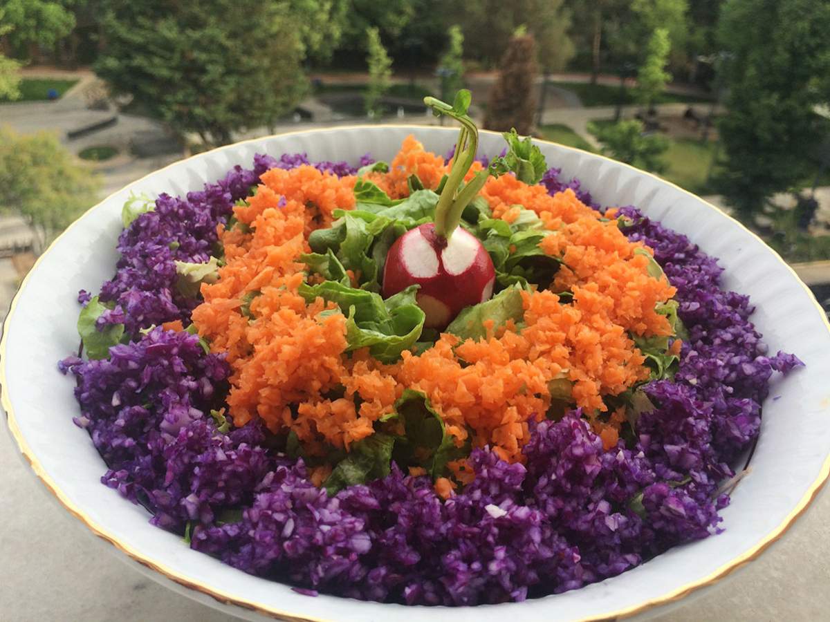 Üç Renkli Salata tarifi