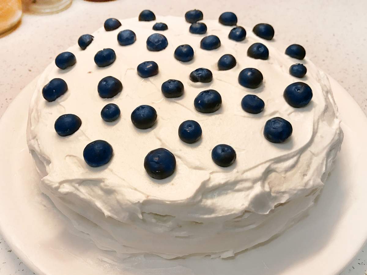 Yaban Mersinli Pasta tarifi