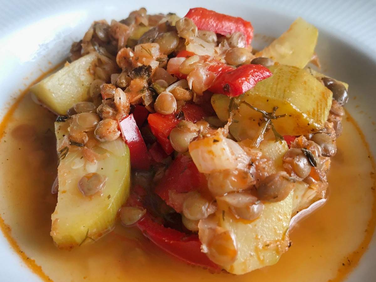 Yeşil Mercimekli Kabak Yemeği tarifi