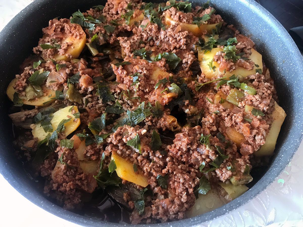 Patatesli Patlıcan Oturtma tarifi görseli