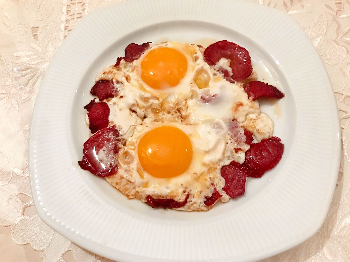 Sucuklu Yumurta tarifi görseli