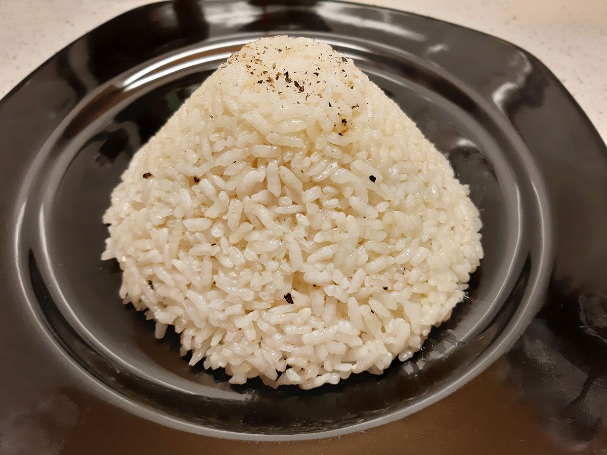 Et Suyuna Pilav tarifi görseli