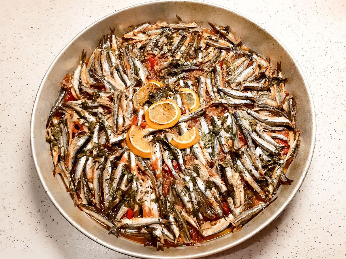 Fırında Patatesli Hamsi tarifi görseli