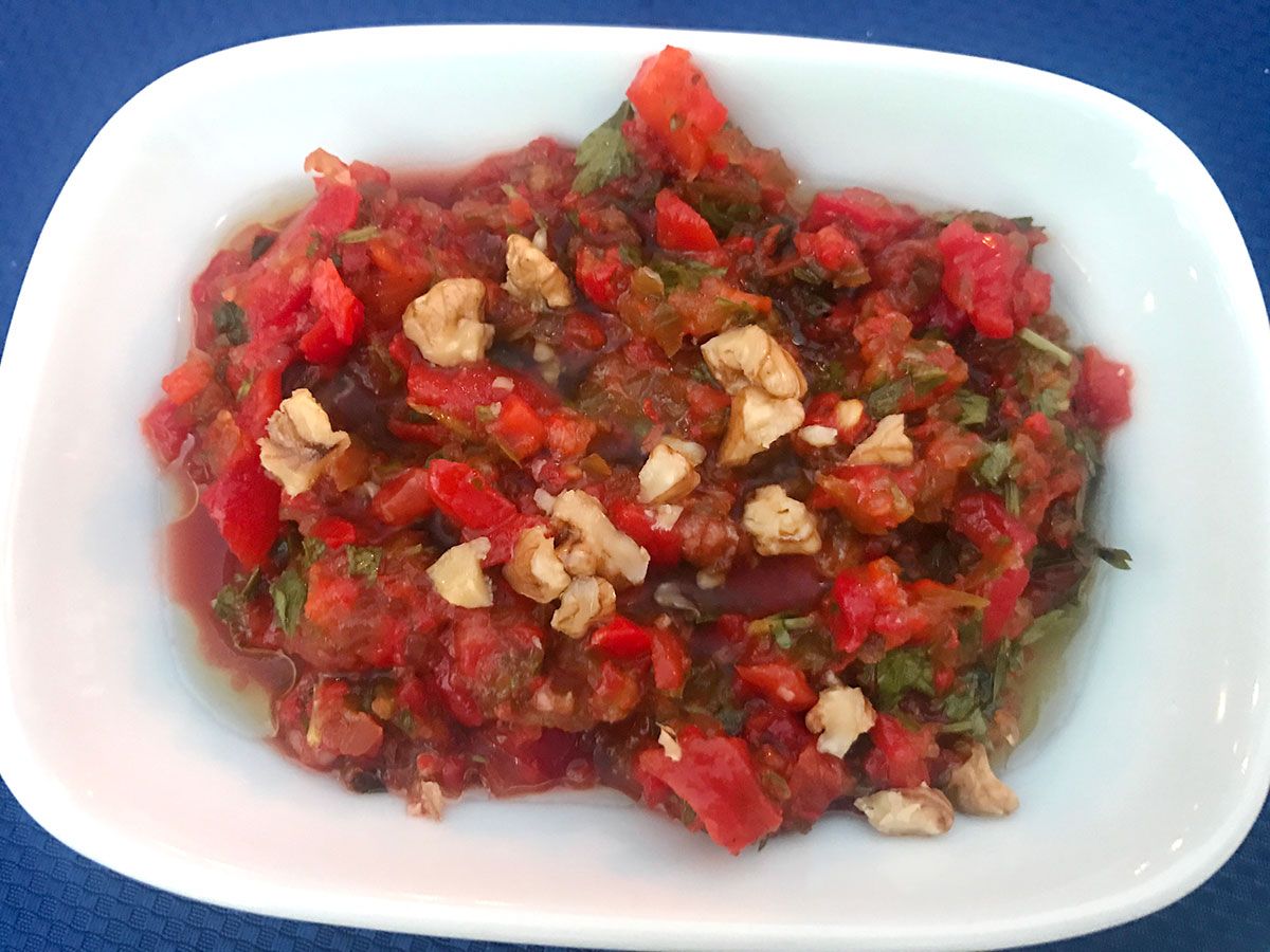 Kuru Domates Salatası tarifi görseli