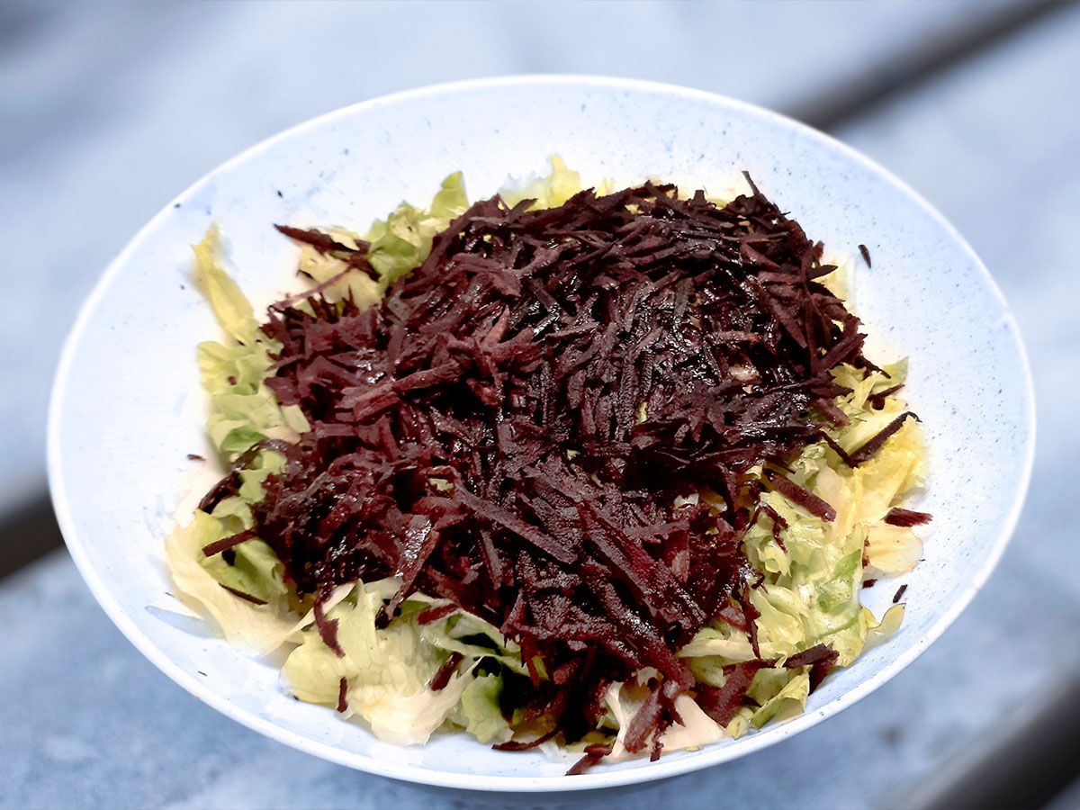 Mor Havuçlu Kıvırcık Salata tarifi görseli