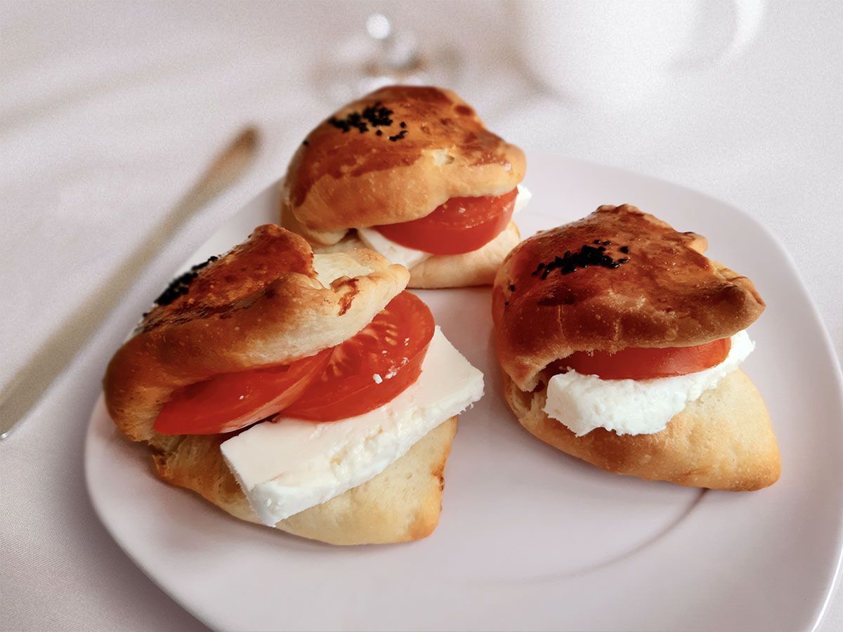 Peynirli Cep Poğaça tarifi görseli