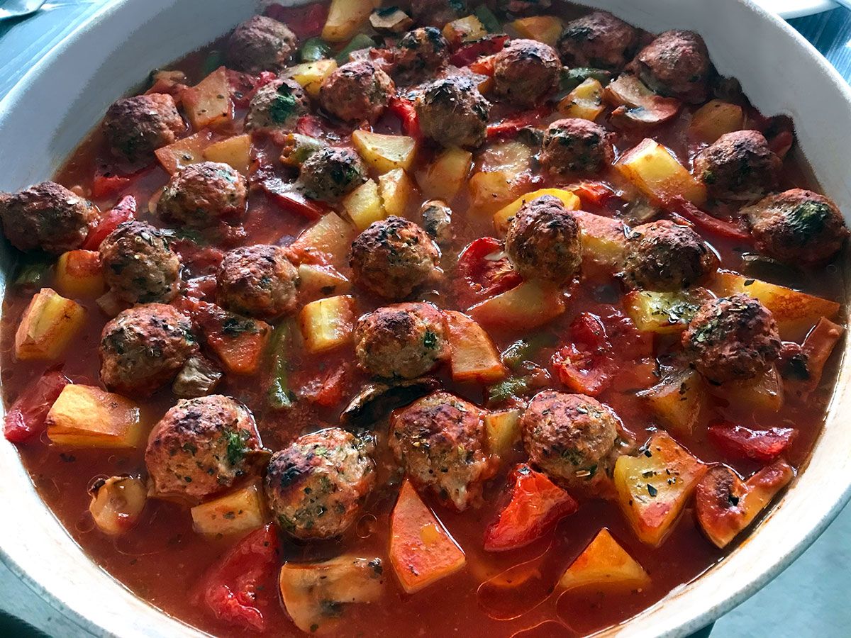 Fırında Mantarlı Köfte tarifi görseli