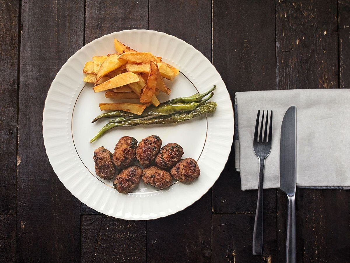 Mom's Köfte (Turkish Meatballs) recipe photo