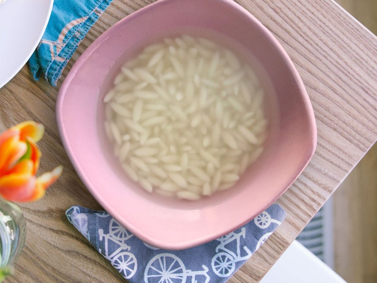 Arpa Şehriye Çorbası tarifi görseli