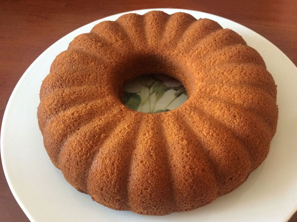 Az Malzemeli Kek tarifi görseli