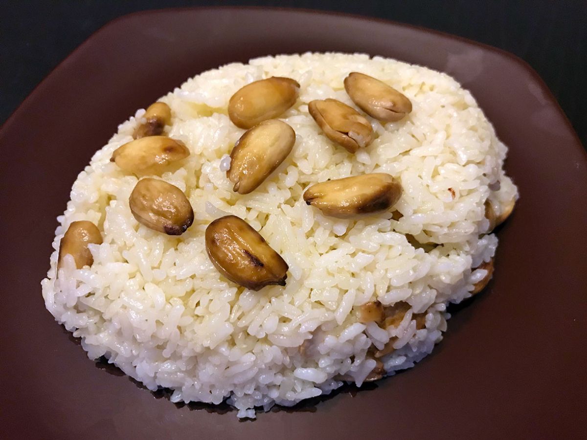 Bademli Pilav tarifi görseli